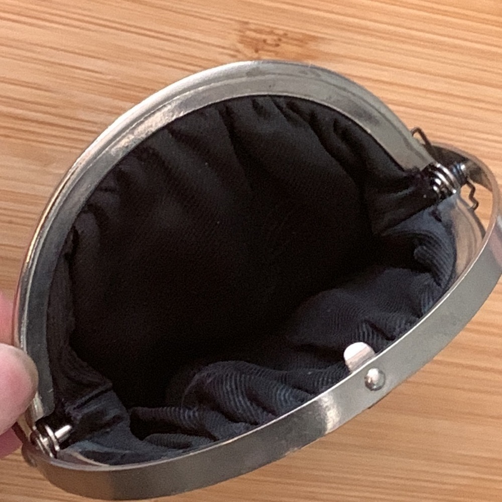 Cesare Piccini || Vintage Made in Italy Black Leather Silver Sphere Coin Purse - Picture 8 of 17